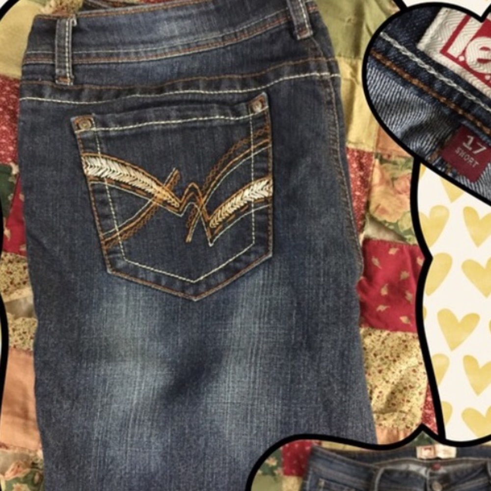 Lei jeans SIZE 17 SHORT